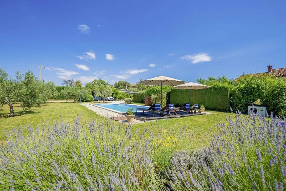 Villa Benka In Radetici - Haus Fuer 8-9 Personen Croatia