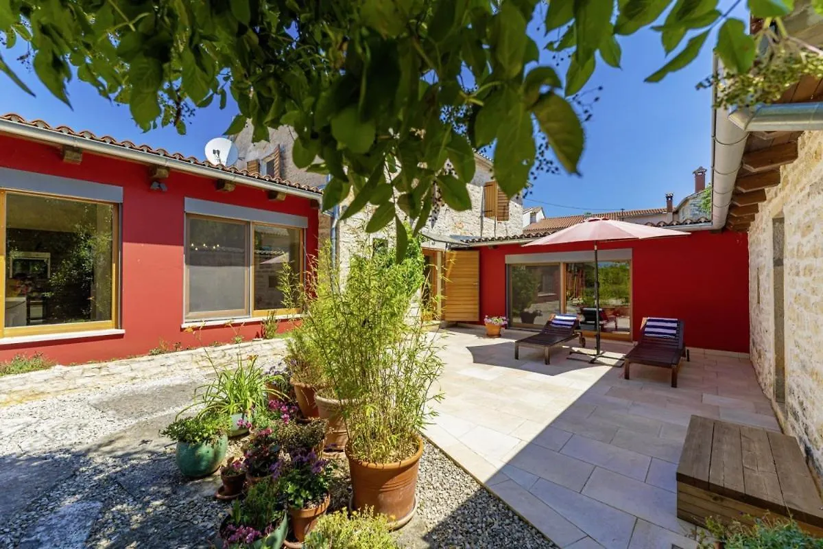 Villa Benka In Radetici - Haus Fuer 8-9 Personen